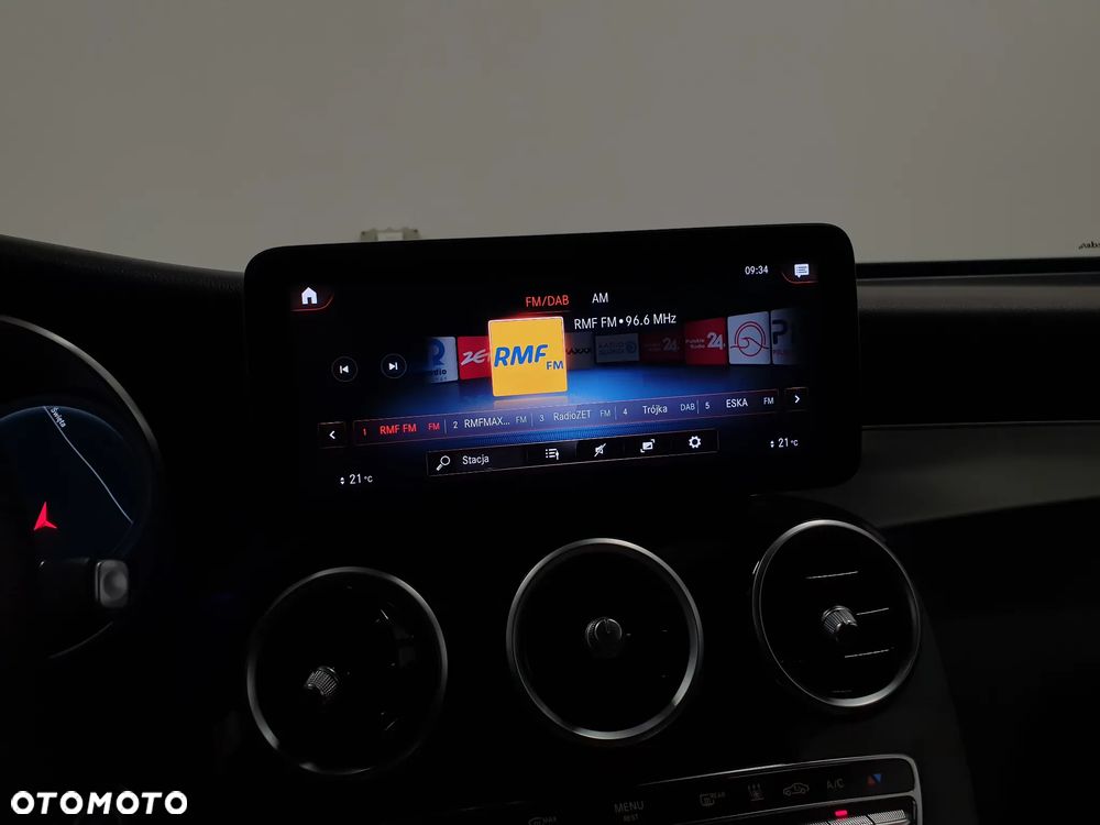 Mercedes-Benz GLC 300 de 4Matic 9G-TRONIC AMG Line Plus - 15