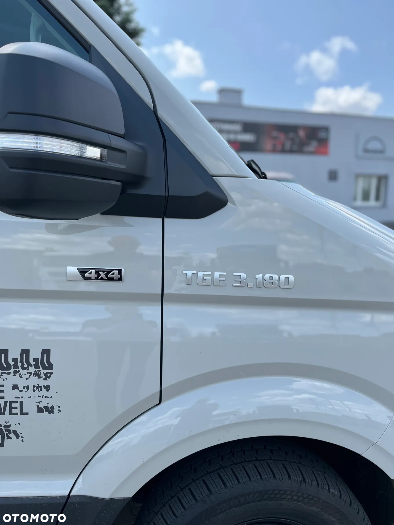 MAN TGE 3.180 4X4 SB - 15