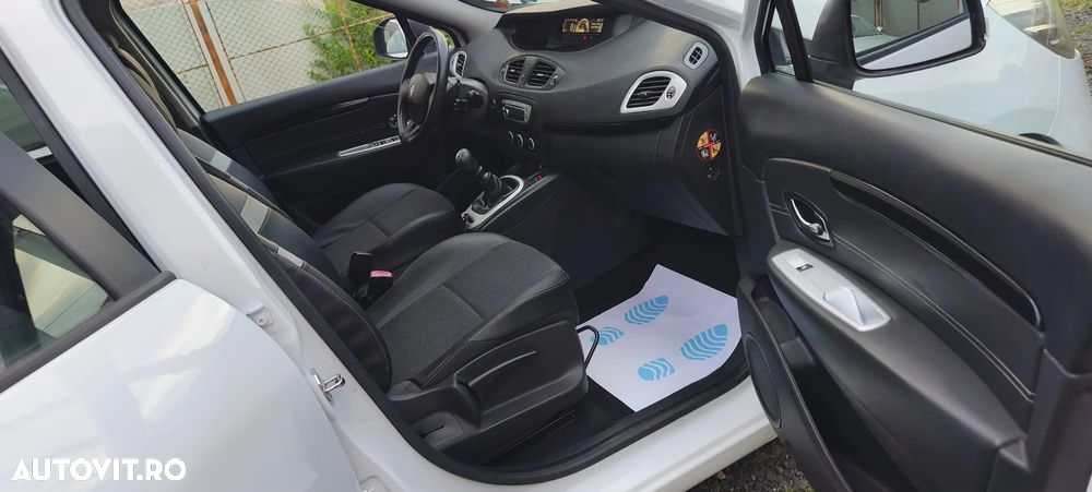 Renault Scenic - 7