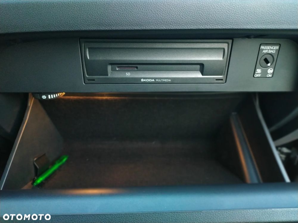 Skoda Octavia 1.4 TSI Joy - 30