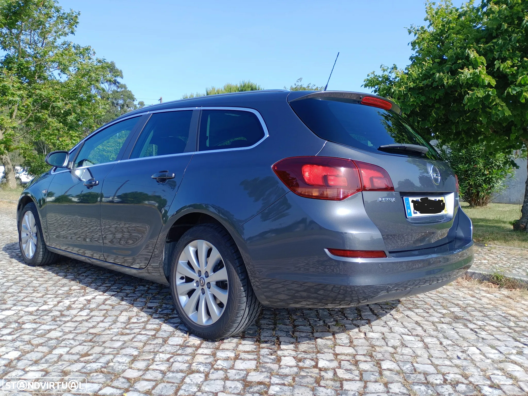 Opel Astra Sports Tourer 1.3 CDTi Cosmo S/S - 2