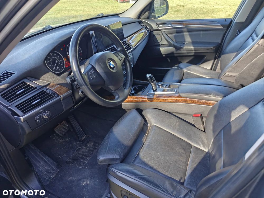 BMW X5 xDrive35i Edition Exclusive - 7