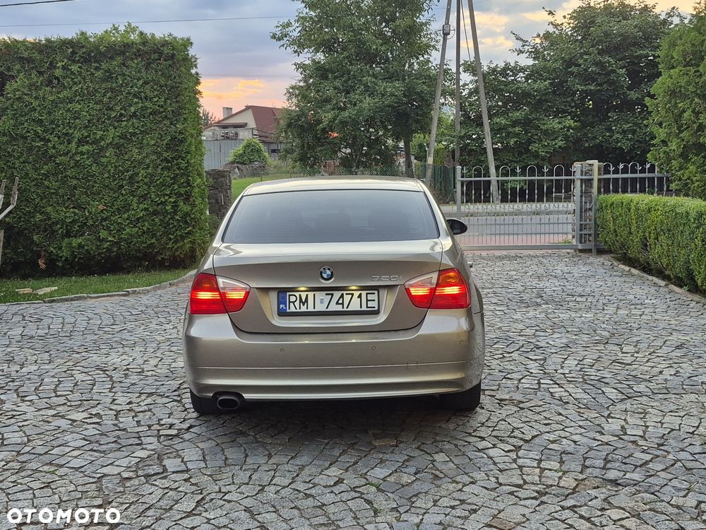 BMW Seria 3 - 2