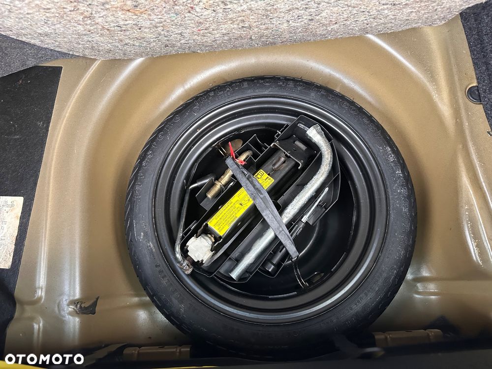Volkswagen Polo - 15