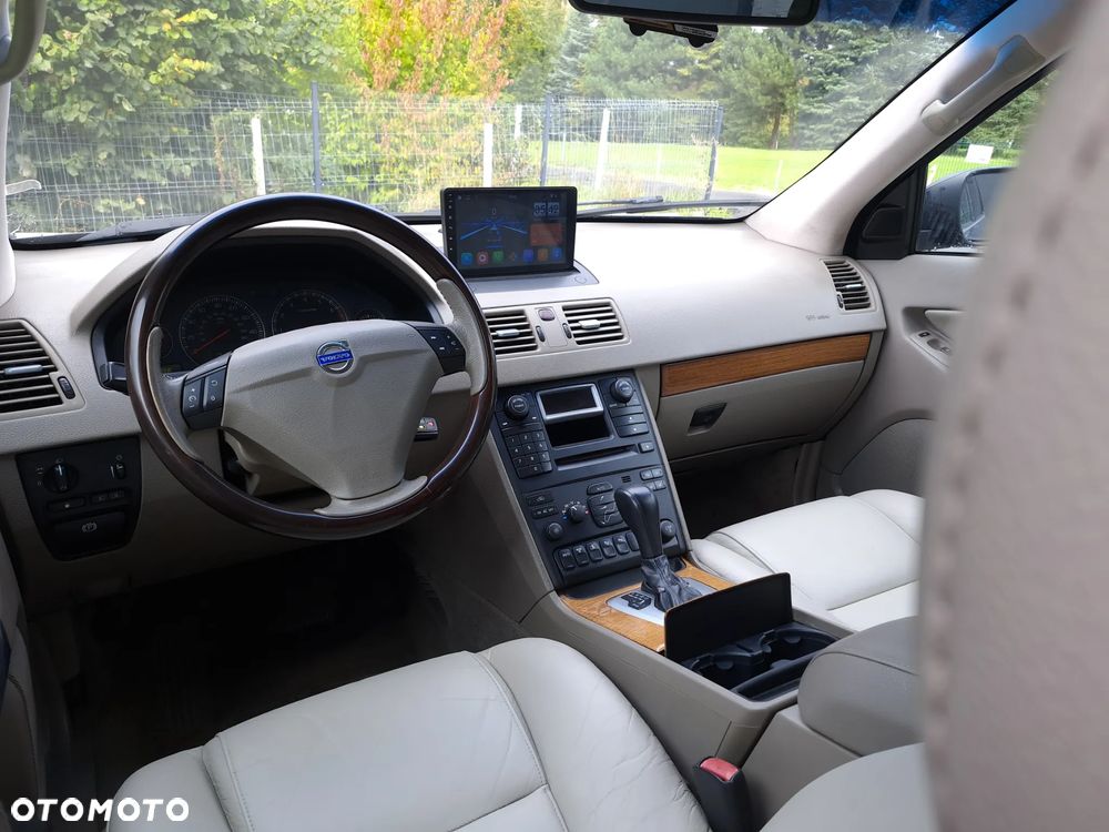 Volvo XC 90 4.4 V8 AWD Executive - 27