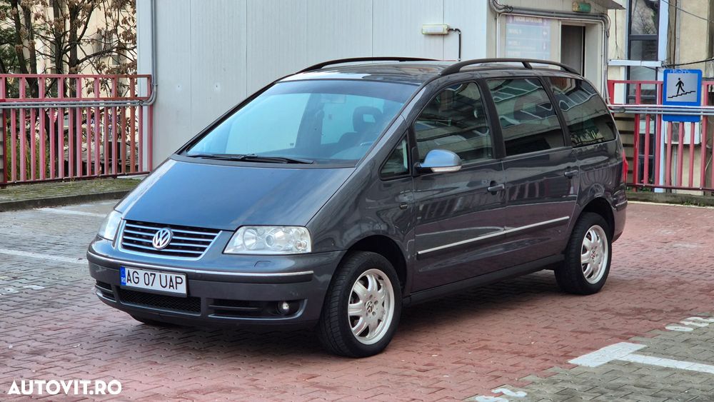 Volkswagen Sharan 2.0 TDI Special - 1