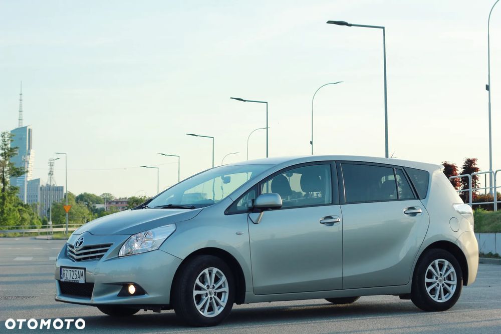 Toyota Verso 1.6 Sol EU5 7os - 2