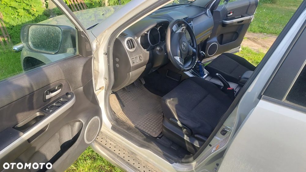 Suzuki Grand Vitara - 6