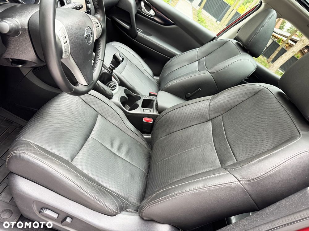 Nissan Qashqai 1.6 DIG-T Visia - 19