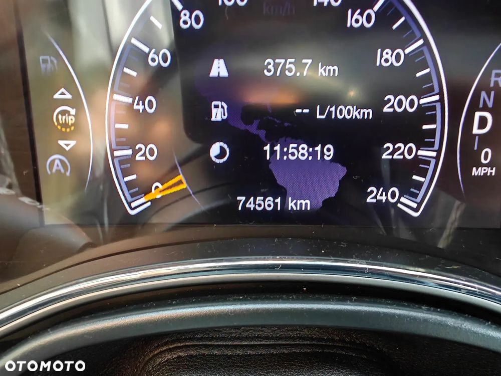 Jeep Grand Cherokee - 8