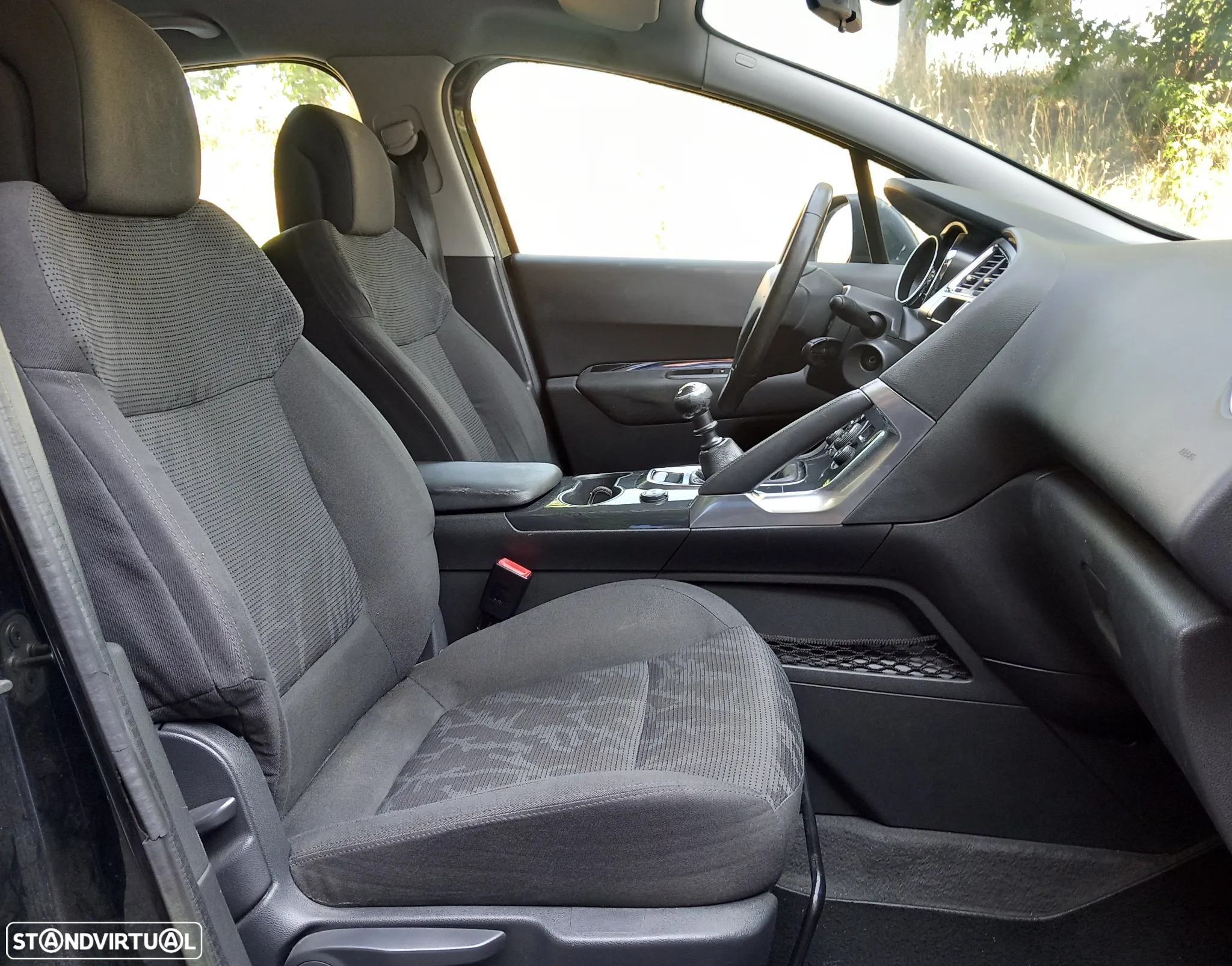 Peugeot 3008 1.6 HDi Active - 8