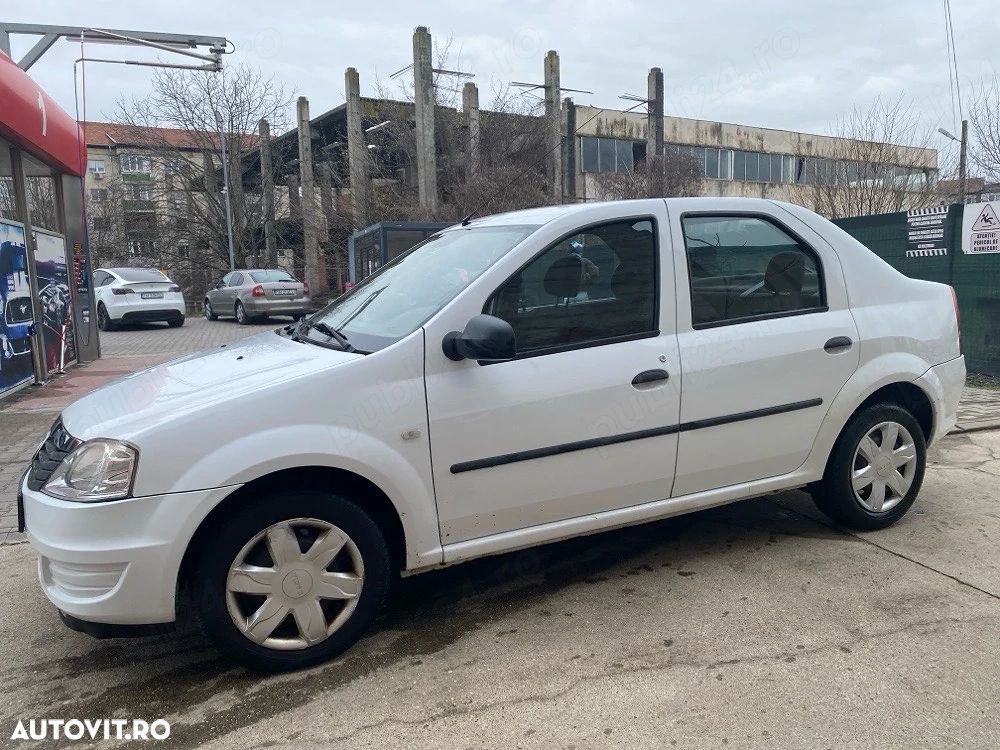Dacia Logan 1.6 MPI Preference - 2
