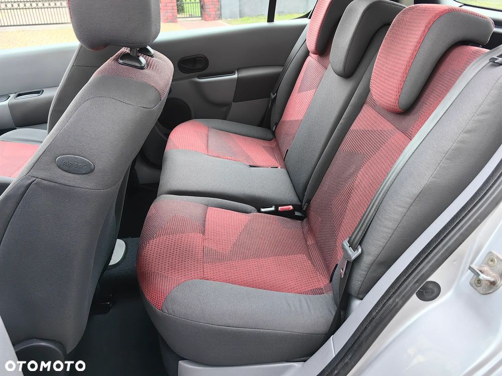 Renault Modus 1.4 16V Alize - 16