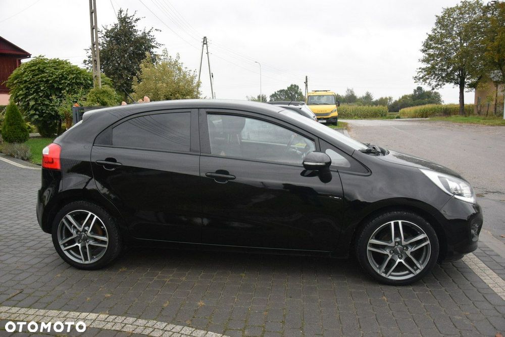 Kia Rio 1.2 Attract - 8