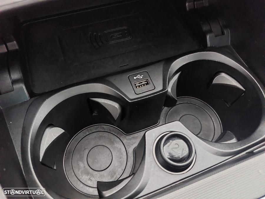 BMW 330 e Auto - 42