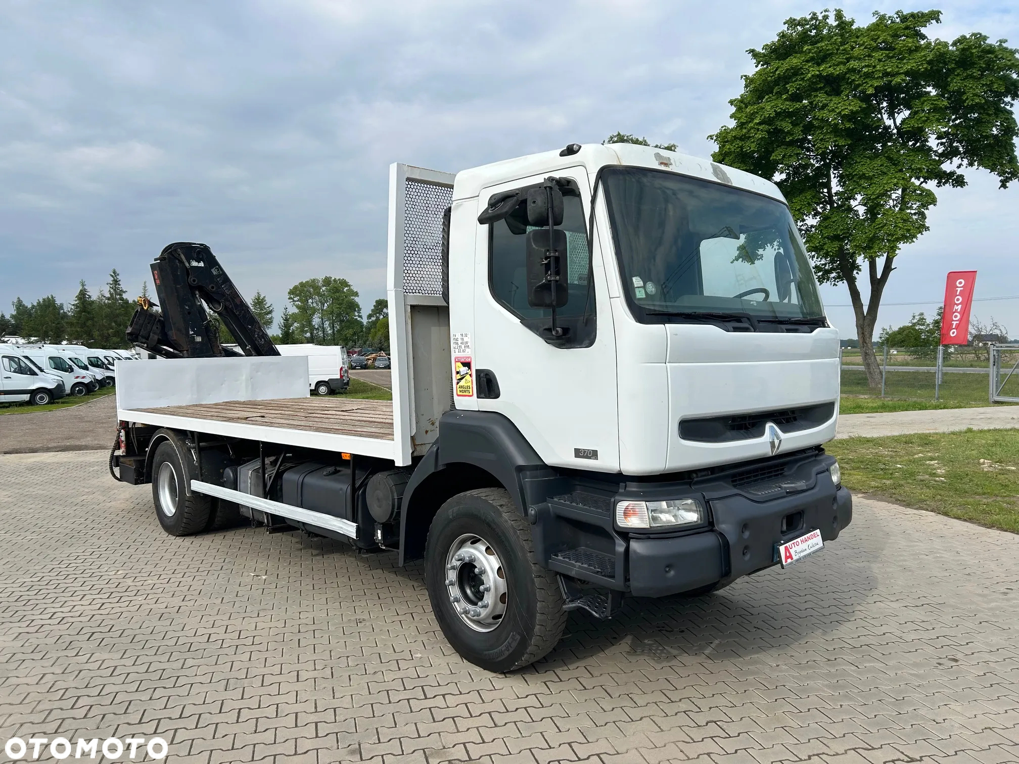 Renault Kerax 370dCI HDS HIAB 122 BS-2 HIDUO - 11