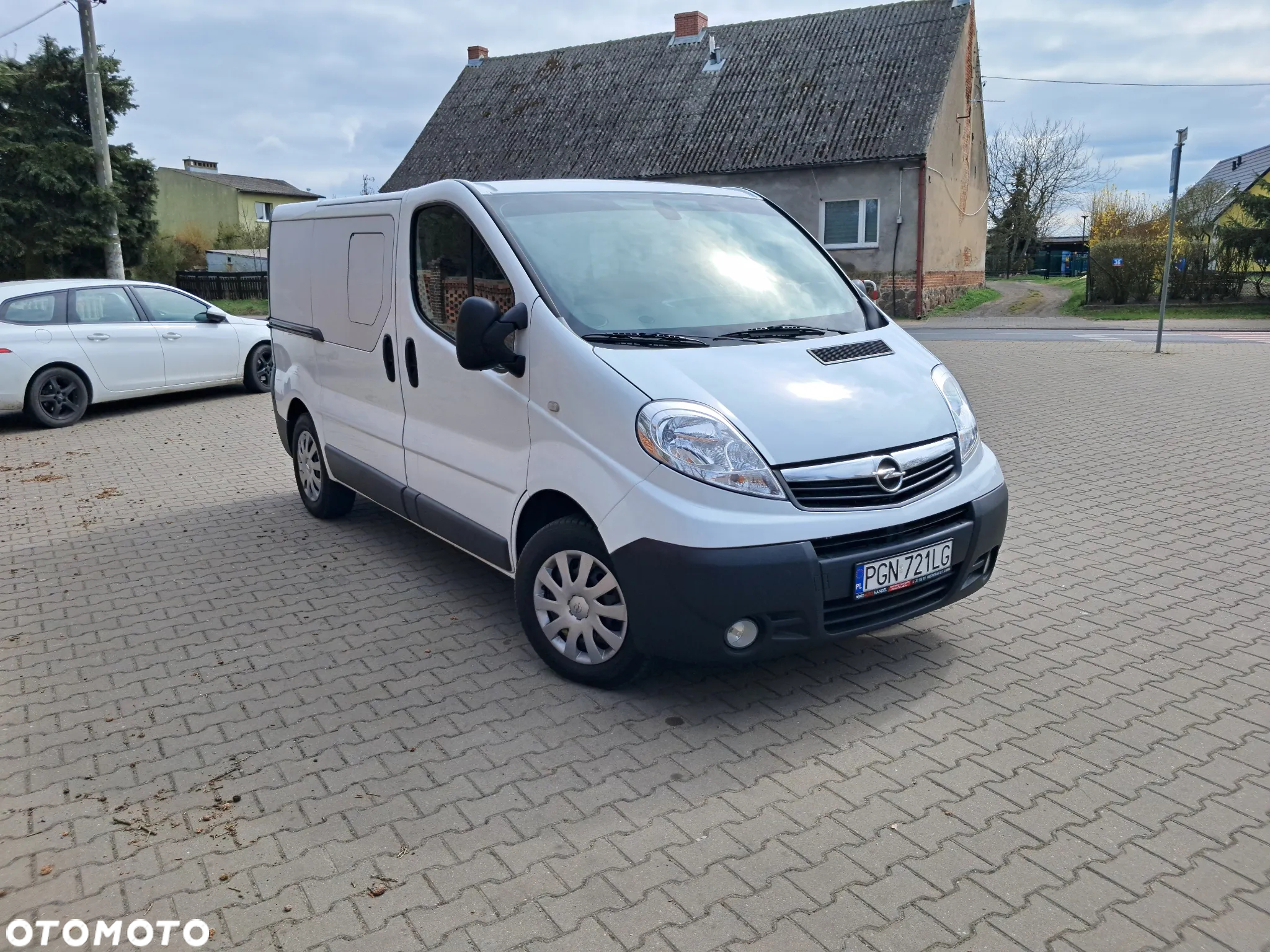 Opel Vivaro - 3