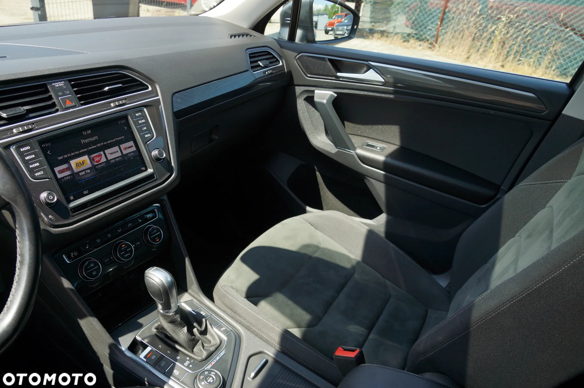 Volkswagen Tiguan 2.0 TDI SCR 4MOTION DSG Highline - 20