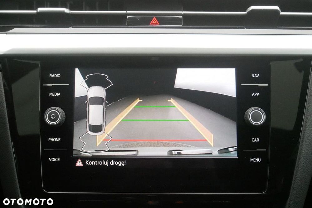 Volkswagen Arteon 2.0 TSI R-Line DSG - 23