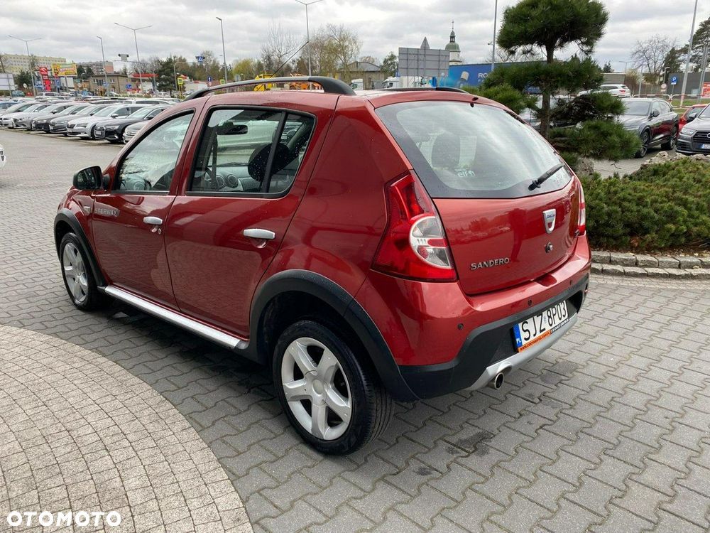 Dacia Sandero - 4