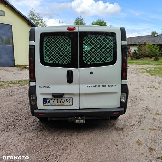 Opel VIVARO - 8
