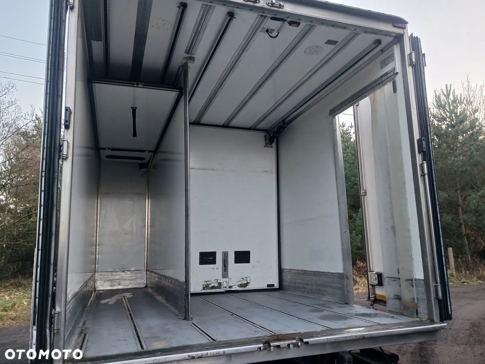 Iveco EUROCARGO 80EL16 E6 2015r KLIMA SALON Izoterma Chłodnia Mroźnia agregat 230V Winda - 6