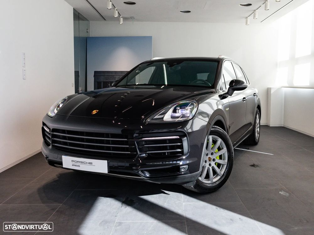 Porsche Cayenne E-Hybrid - 5