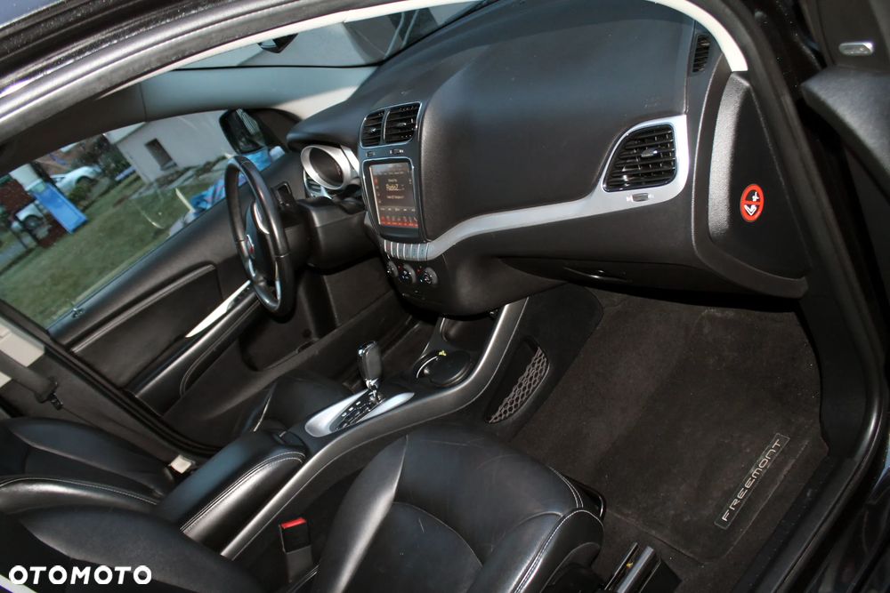 Fiat Freemont 2.0 Multijet Lounge AWD - 12