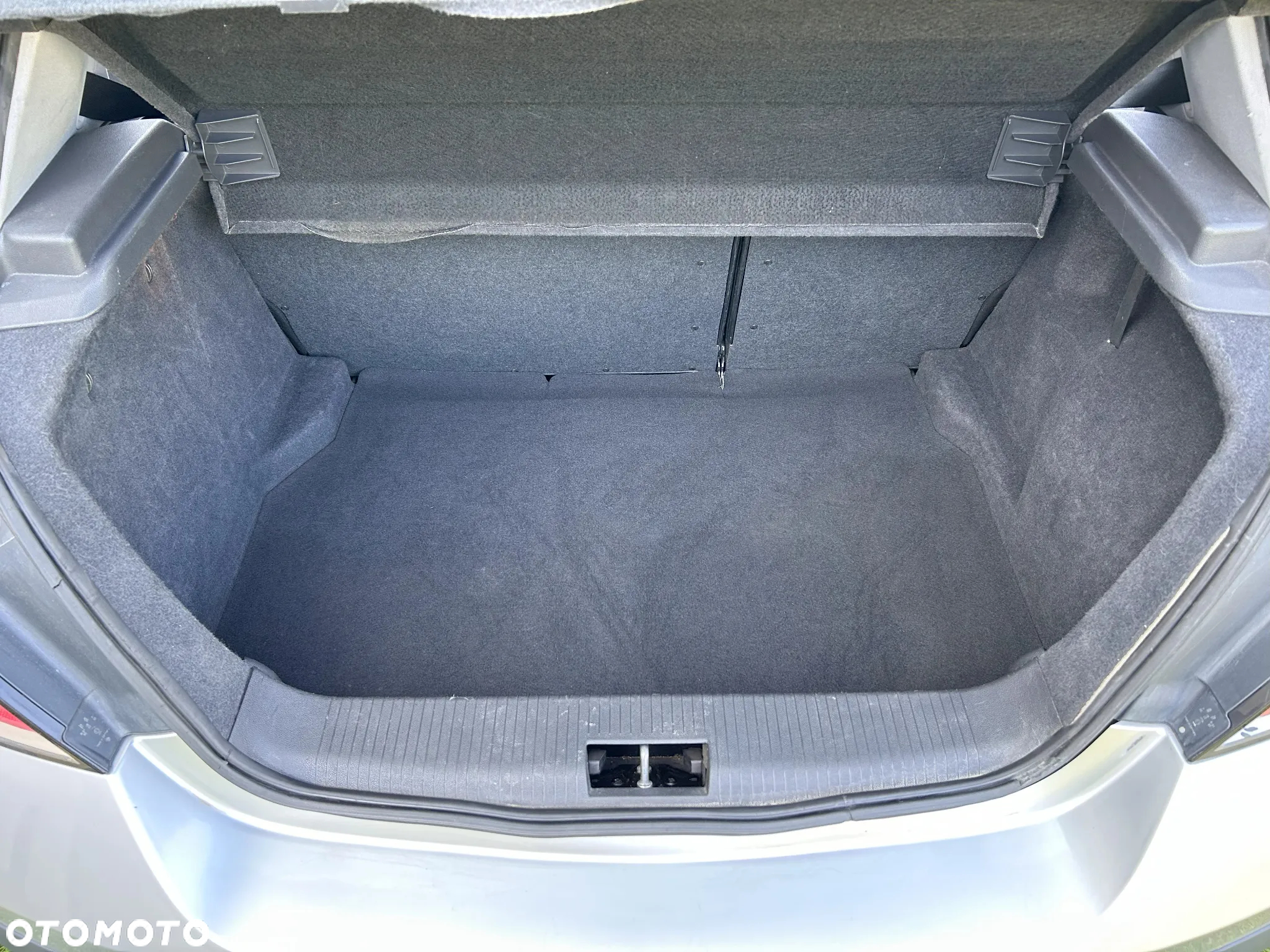 Opel Astra 1.6 - 13
