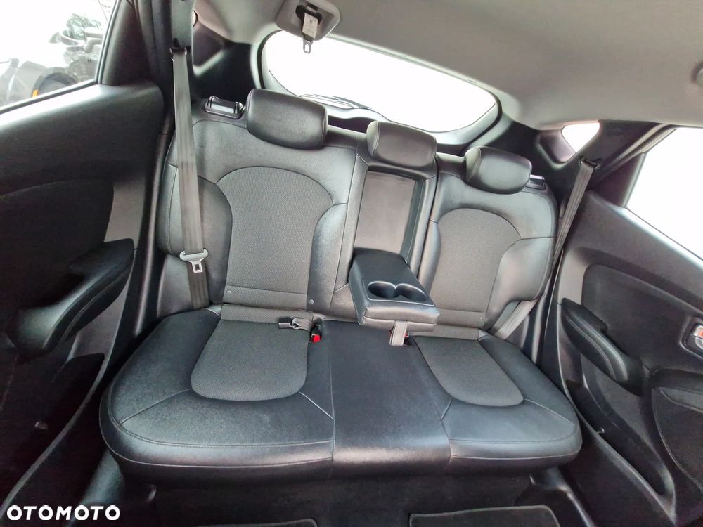 Hyundai ix35 1.6 2WD Comfort - 22