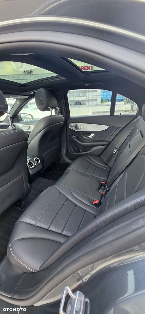 Mercedes-Benz Klasa C 220 d 9G-TRONIC - 15