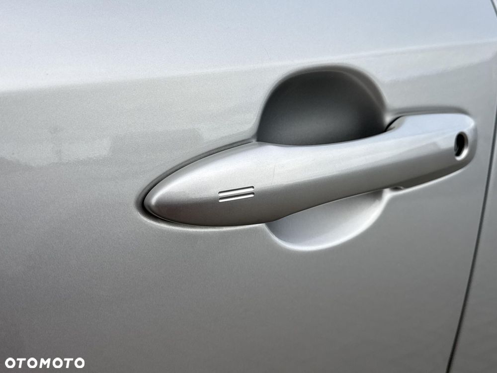 Toyota Corolla 1.8 Hybrid GR Sport Dynamic - 27