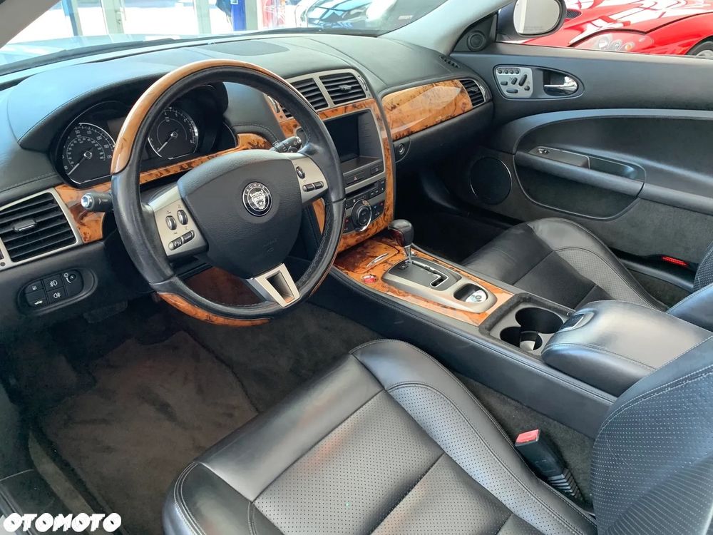 Jaguar XK 4.2 - 14