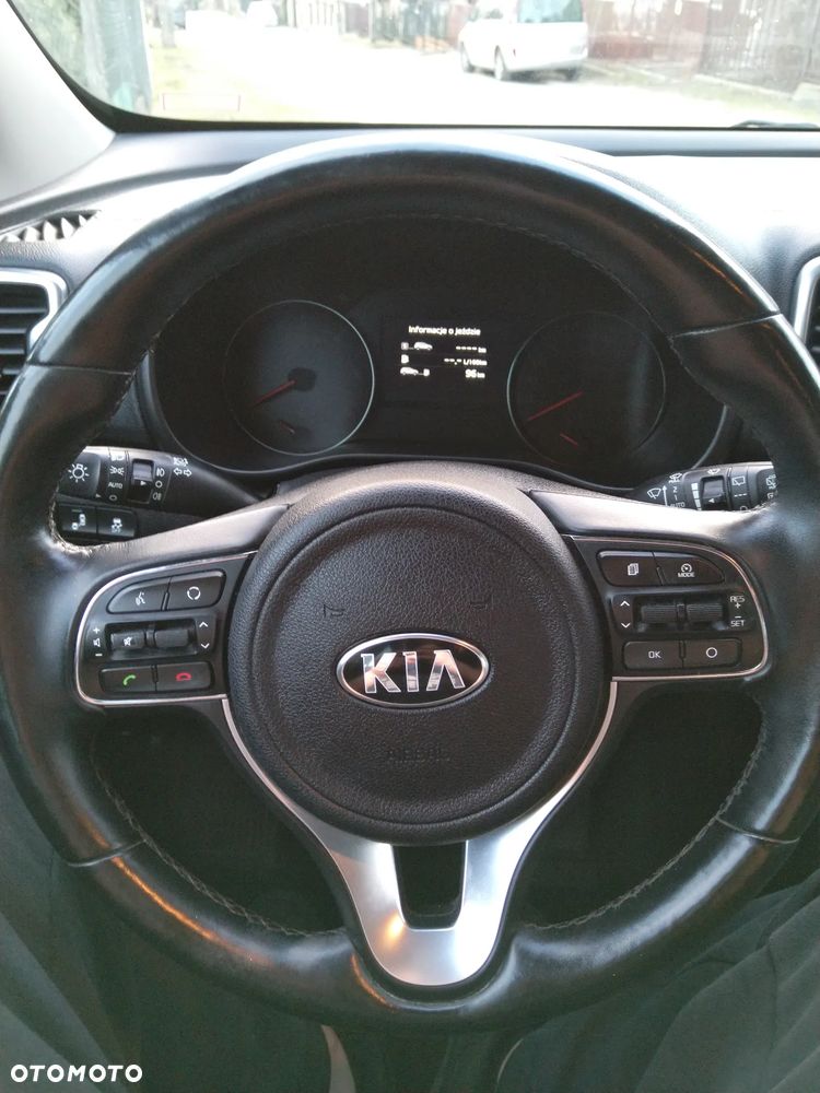 Kia Sportage 1.7 CRDI 2WD ISG Dream-Team Edition - 12