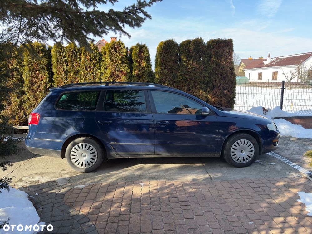 Volkswagen Passat - 3