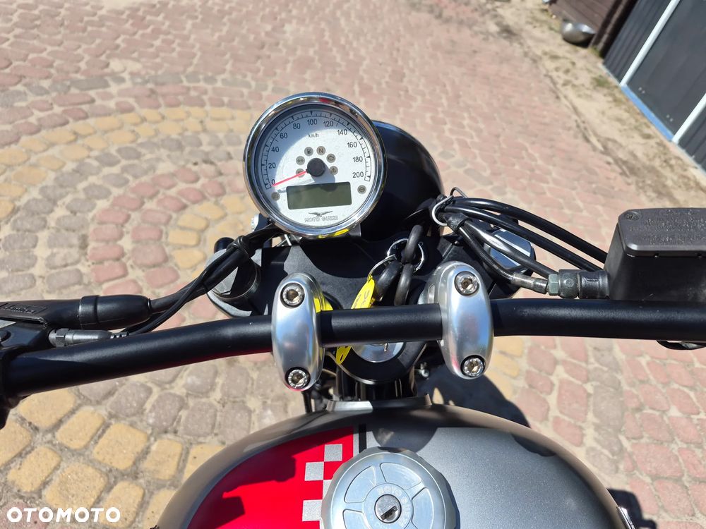 Moto Guzzi V9 - 20