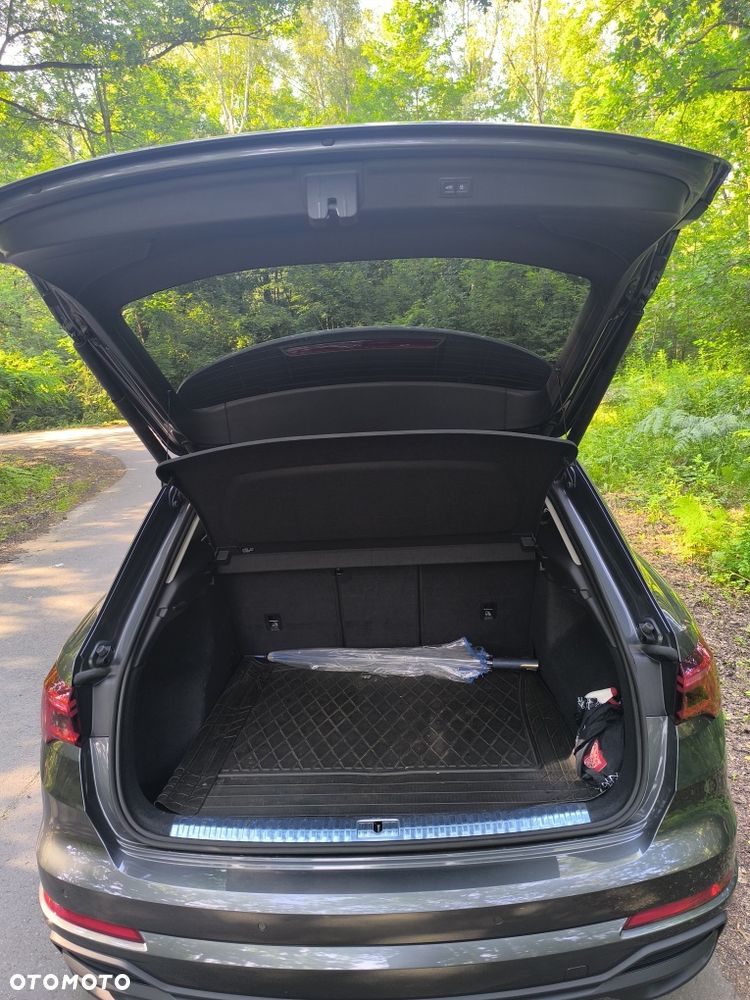 Audi Q3 - 1