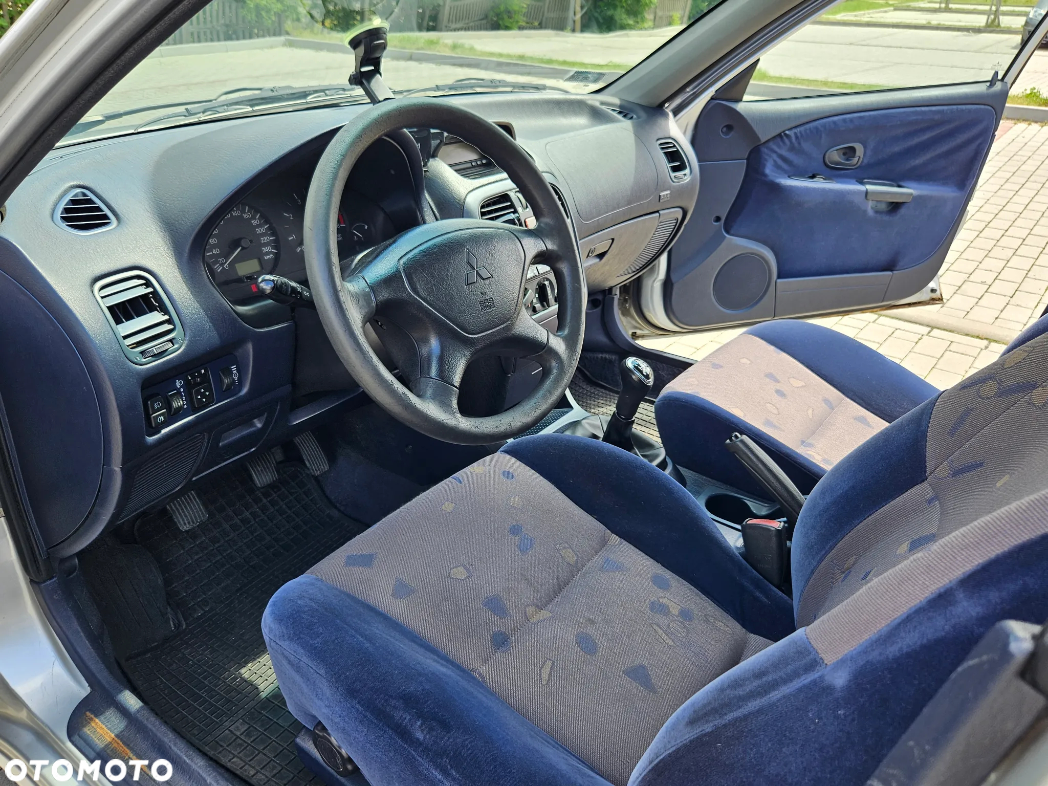 Mitsubishi Carisma 1.9 DID MP Comfort - 13