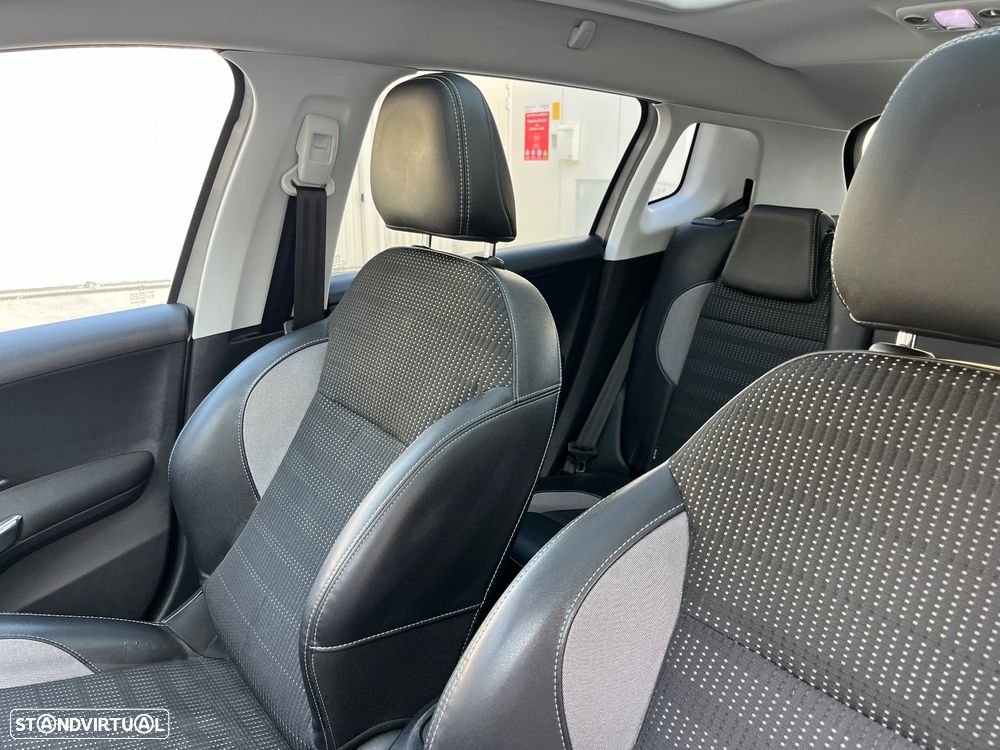 Peugeot 2008 PureTech 110 Stop&Start Business-Line - 17