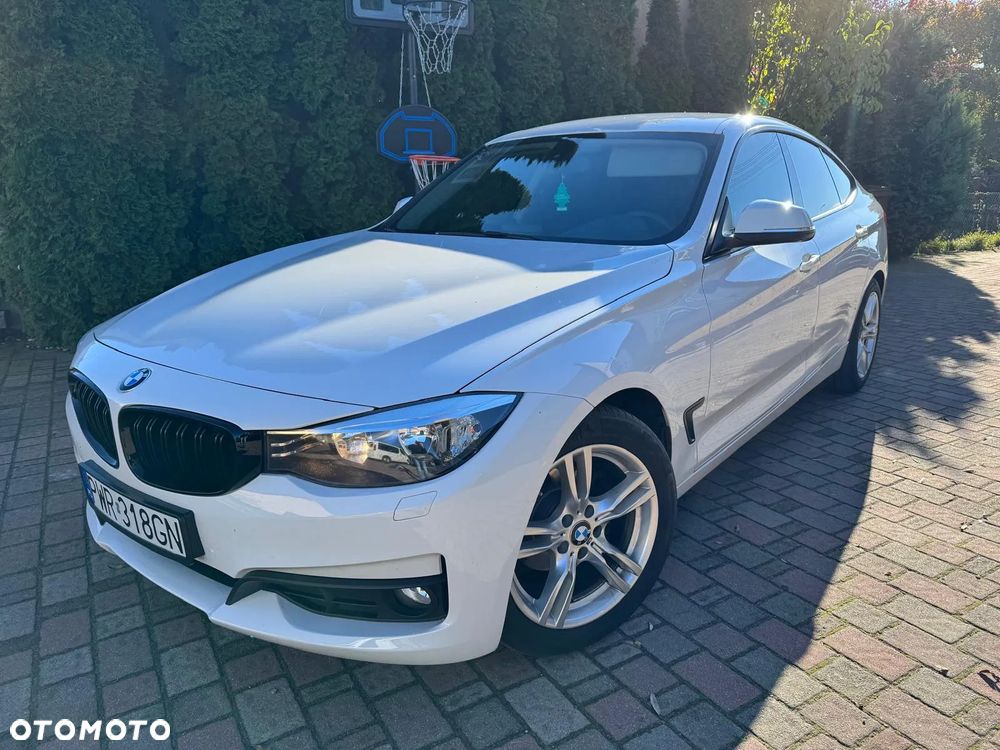 BMW Seria 3 318d DPF - 1