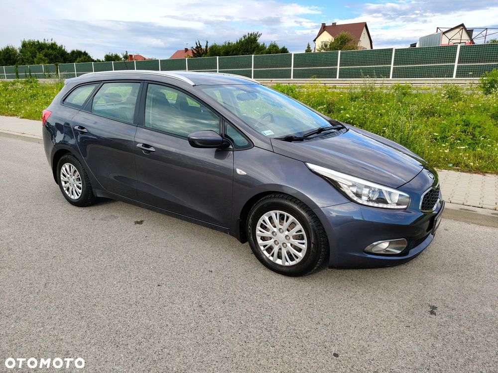 Kia Ceed 1.6 CRDi M - 23