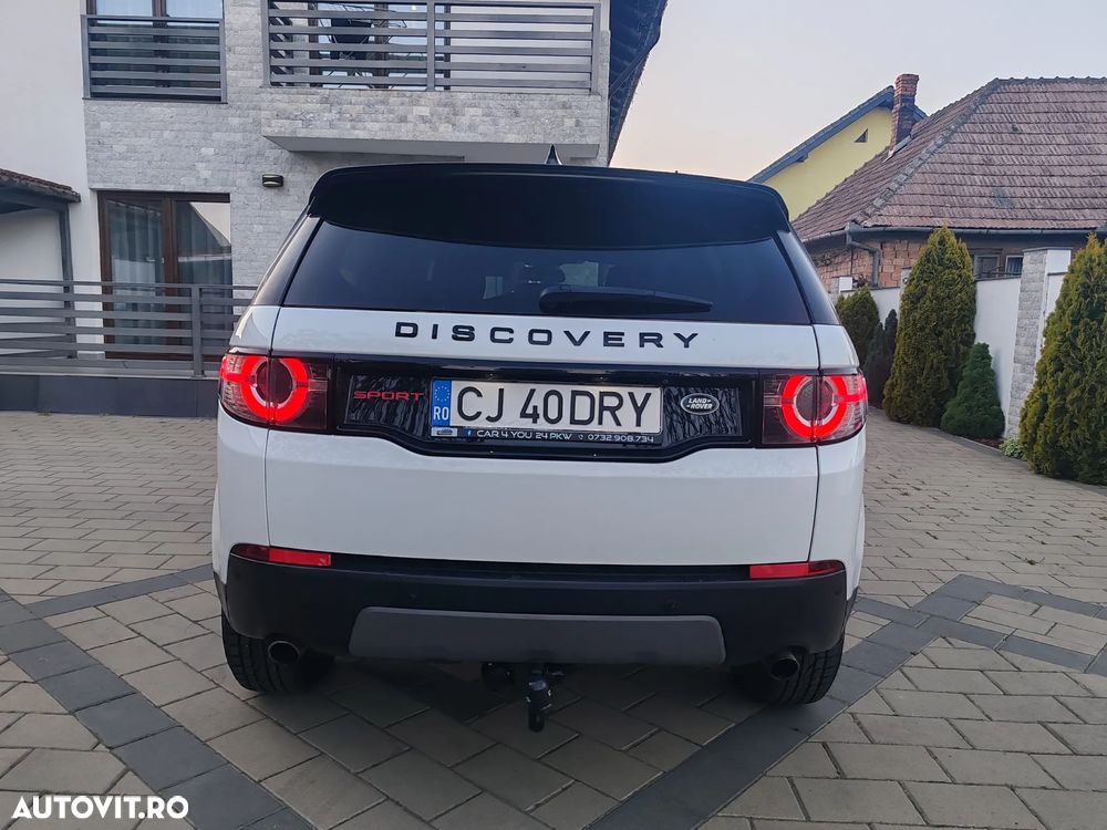 Land Rover Discovery Sport 2017 photo 4