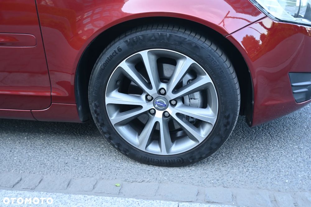 Volvo C70 2.0D Powershift Momentum - 22