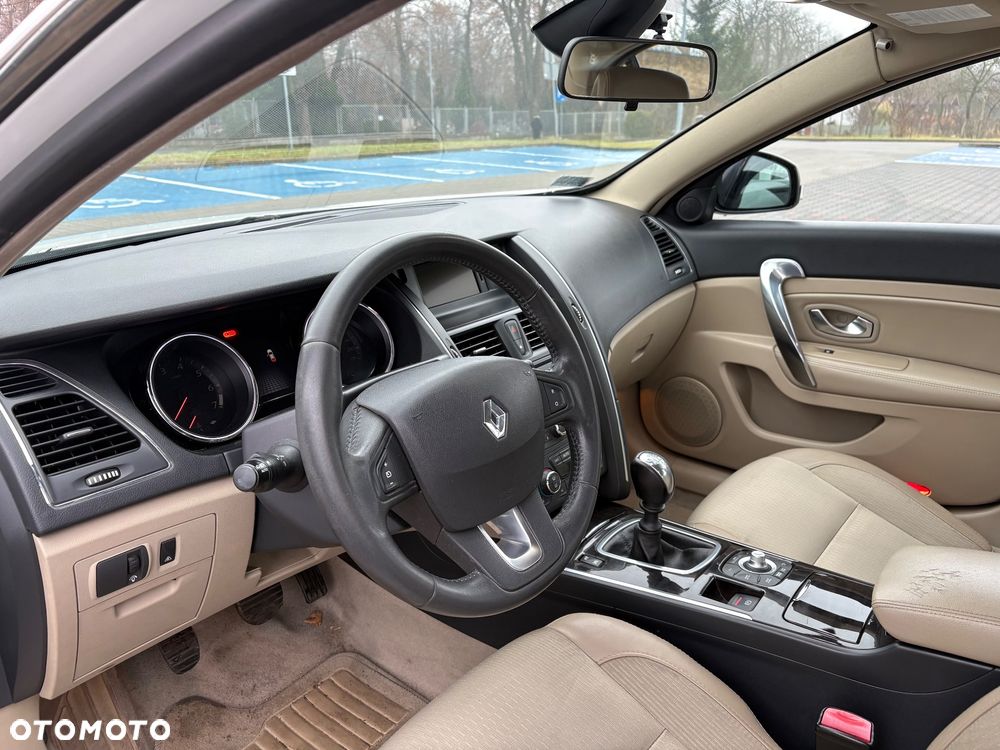 Renault Latitude - 7