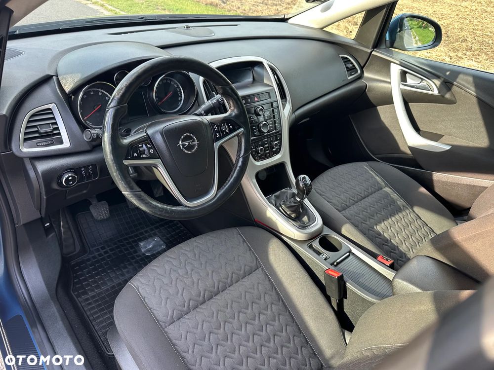 Opel Astra 1.4 Turbo Cosmo - 16