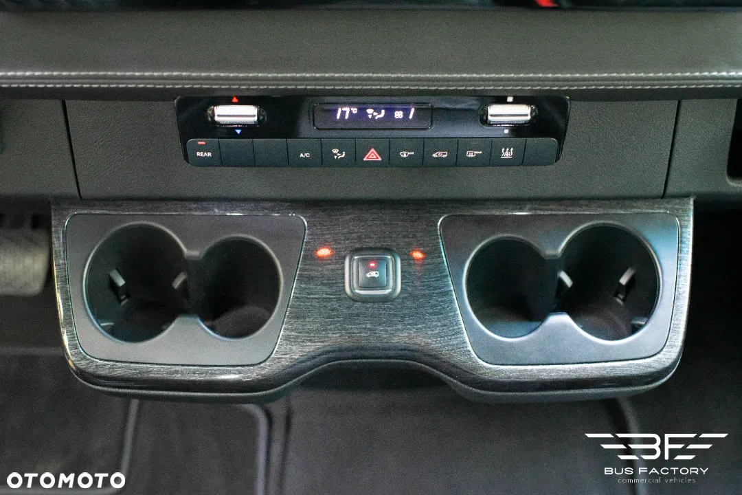 Mercedes-Benz Sprinter - 21