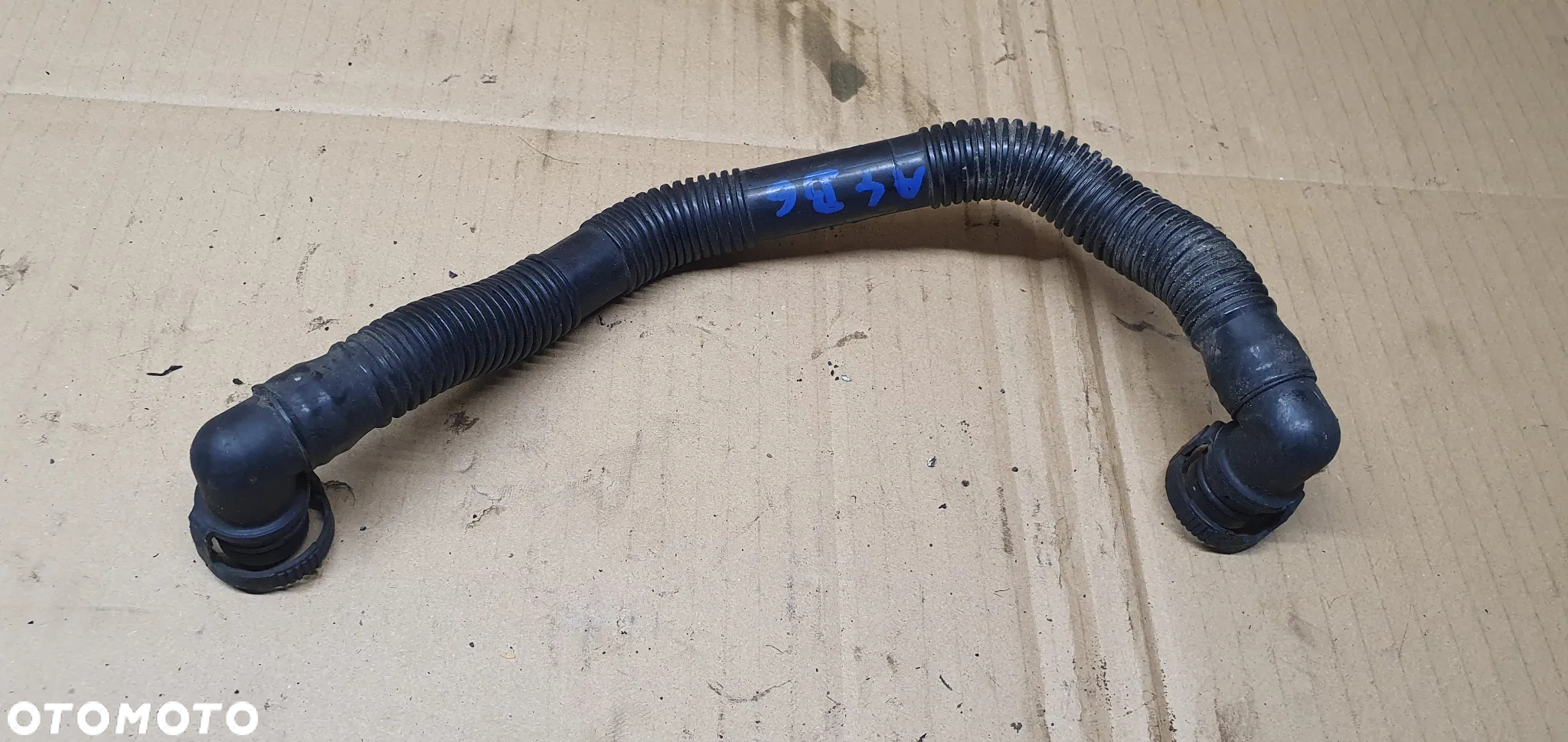 Rurka wąż przewód odmy Audi A4 B6 1.8T 06B133817S - 4
