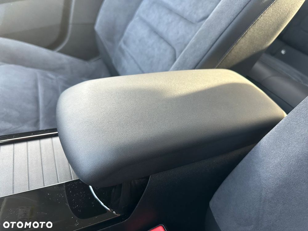 Citroën C4 1.2 mHEV Max eDCT6 - 10