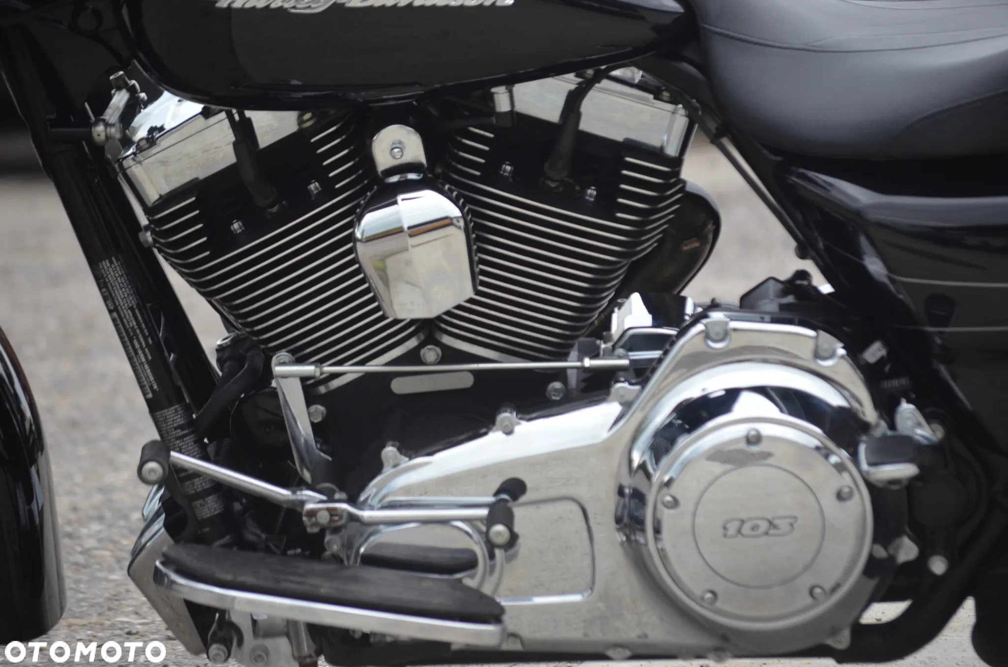 Harley-Davidson FLHXS Special - 32