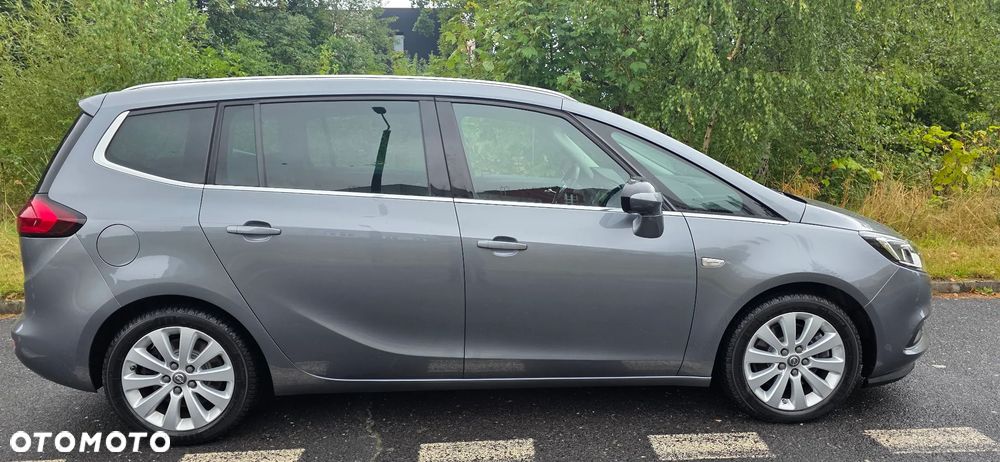 Opel Zafira 2.0 D (CDTI ecoFLEX) Start/Stop Active - 4